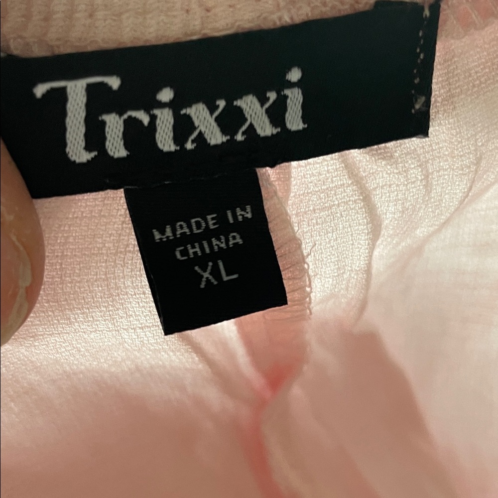 💥NWOT💥TRIXXI Light Pink Long Sleeve Smocked Waist Tiered Dress Size XL - Picture 9 of 12